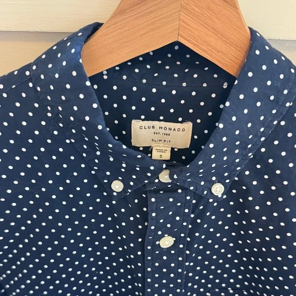 Club Monaco Men’s Slim Fit Polka Dot Button Down Shirt Navy White Preppy Size S - Picture 2 of 4